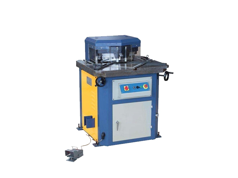 Hydraulic Corner Notching Machine